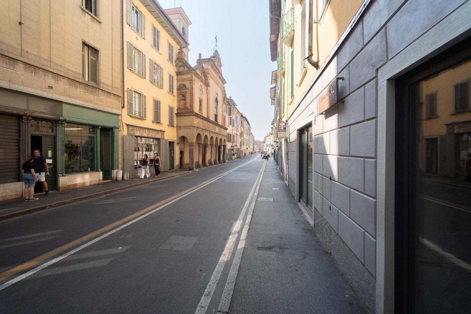 Al Donni Aircon City Center Bérgamo Exterior foto